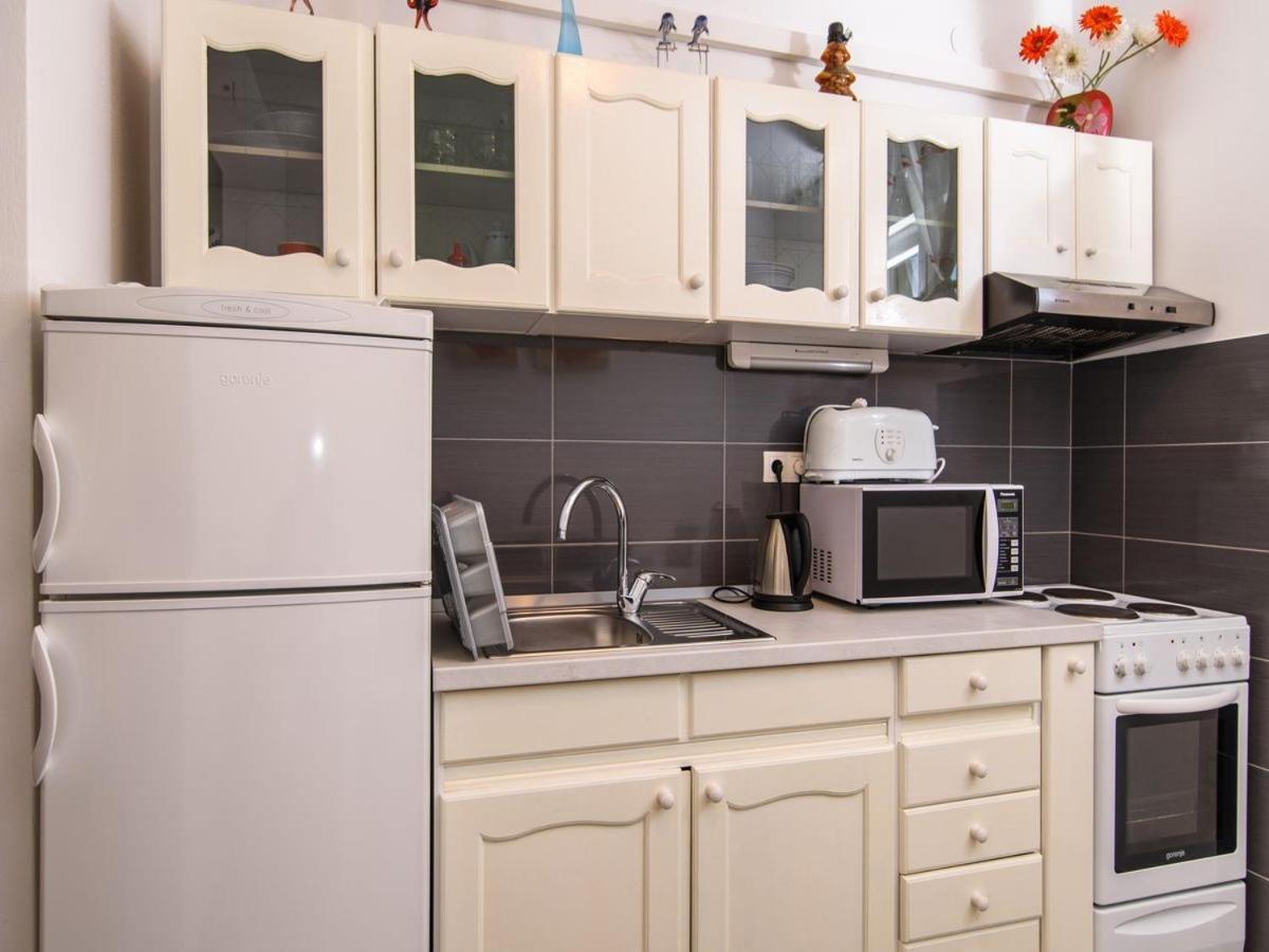 Apartments Beba - Peaceful Location Trogir Kültér fotó