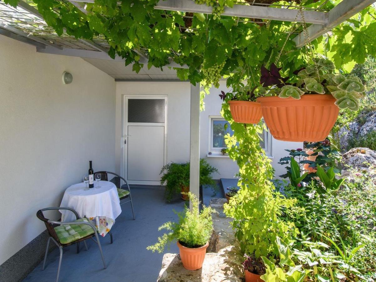 Apartments Beba - Peaceful Location Trogir Kültér fotó